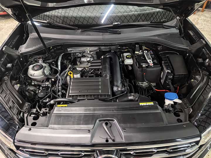 Фото 19 - Volkswagen Tayron