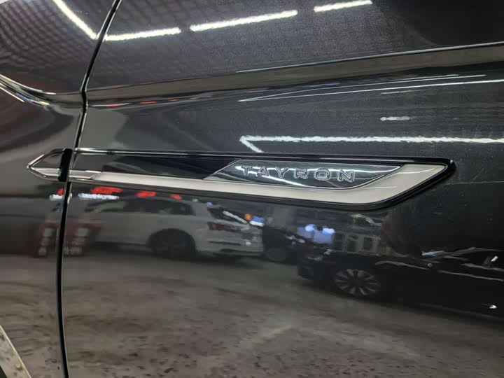 Фото 22 - Volkswagen Tayron