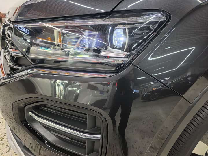 Фото 23 - Volkswagen Tayron