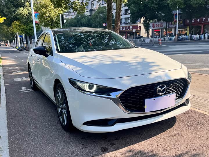 Фото 3 - Mazda 3 (Axela)