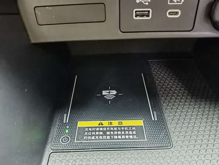 Фото 13 - Honda CR-V