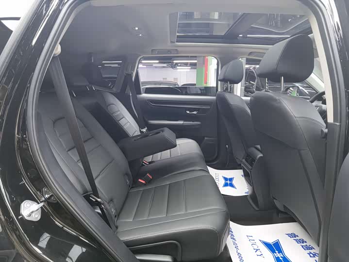 Фото 9 - Honda CR-V