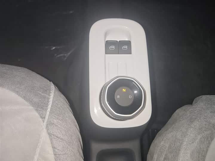 Фото 14 - Geely Galaxy Panda Mini