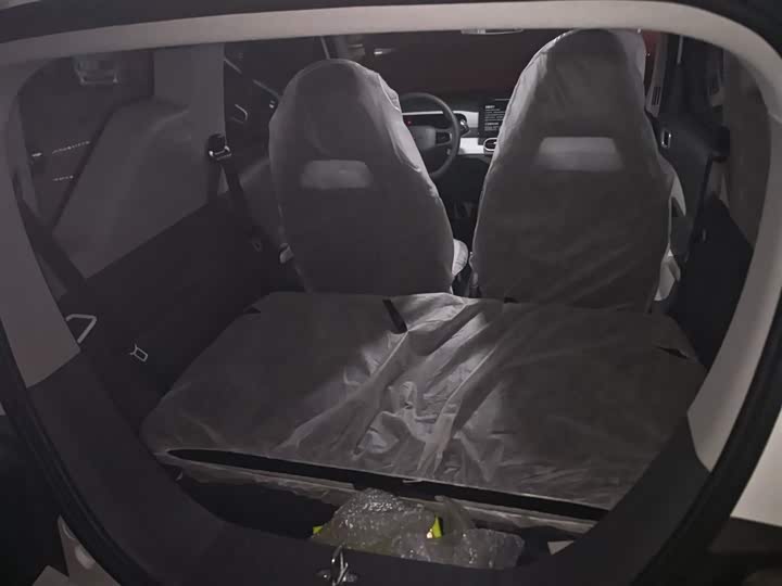 Фото 19 - Geely Galaxy Panda Mini