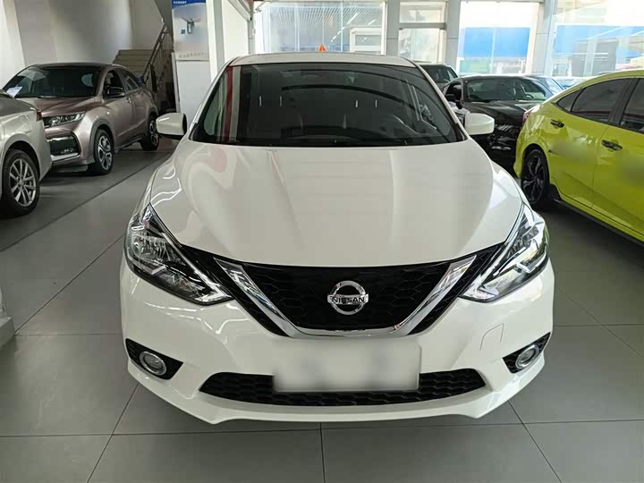 Фото 3 - Nissan Sylphy