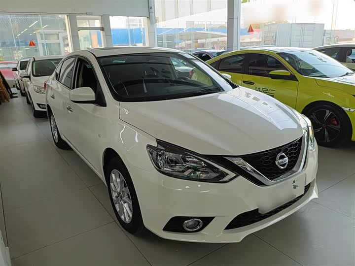 Фото 4 - Nissan Sylphy
