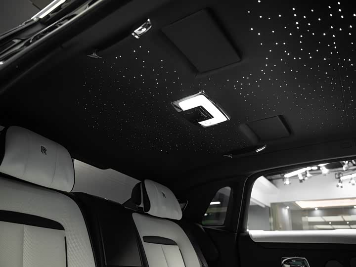 Фото 12 - Rolls-Royce Ghost