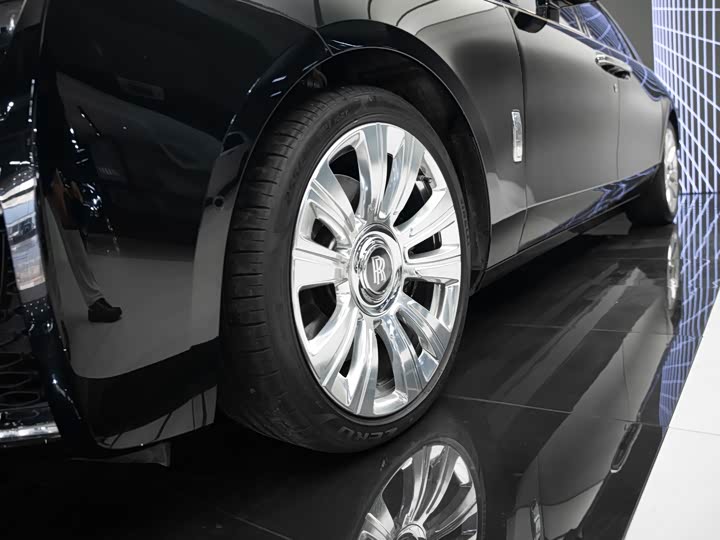 Фото 18 - Rolls-Royce Ghost