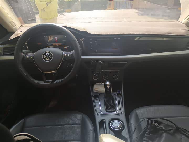 Фото 13 - Volkswagen Lavida