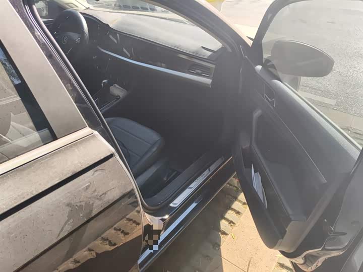 Фото 20 - Volkswagen Lavida