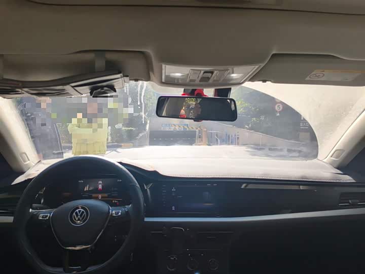 Фото 9 - Volkswagen Lavida