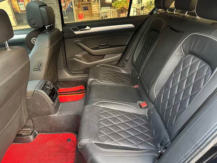 Фото 9 - Volkswagen Magotan GTE Hybrid