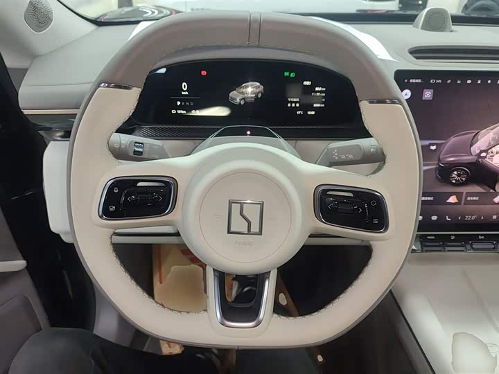 Фото 11 - Zeekr 7X