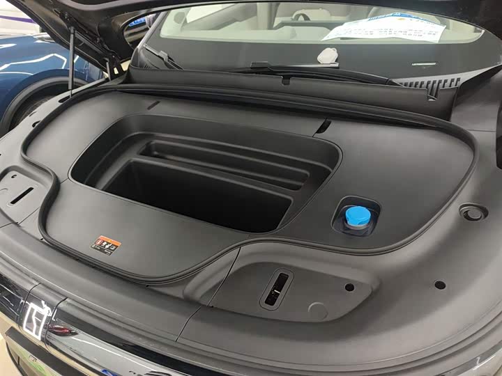 Фото 20 - Zeekr 7X