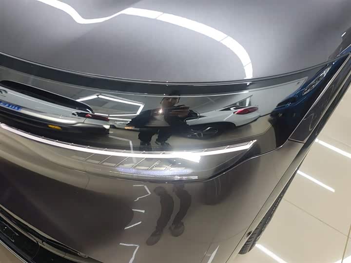 Фото 24 - Zeekr 7X