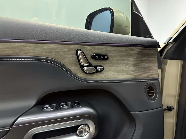 Фото 9 - Smart #5