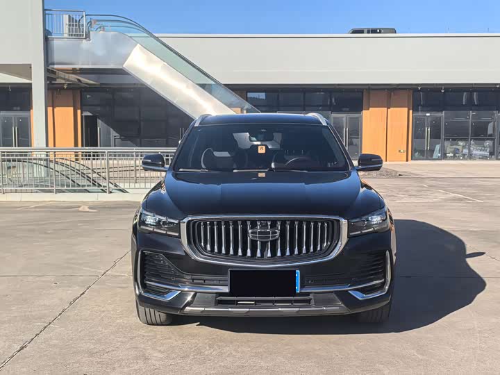 Фото 2 - Geely Monjaro