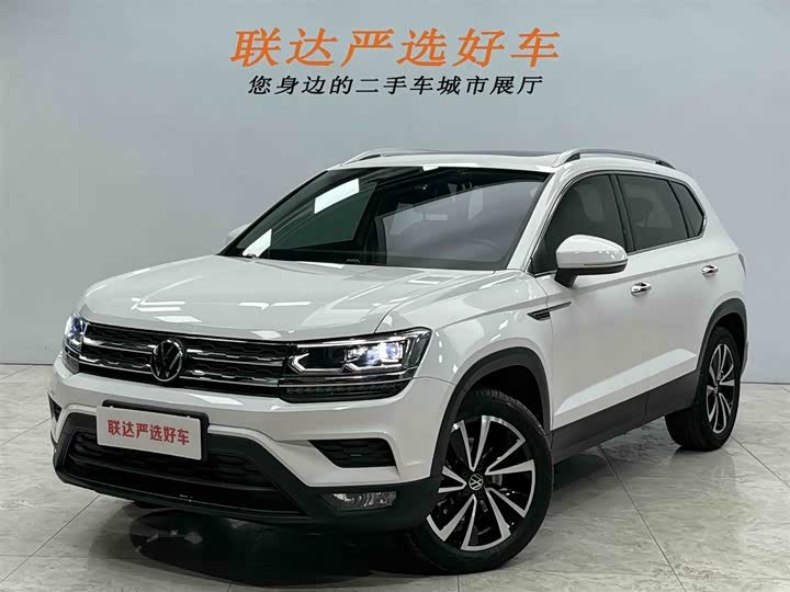 Фото 1 - Volkswagen Tharu