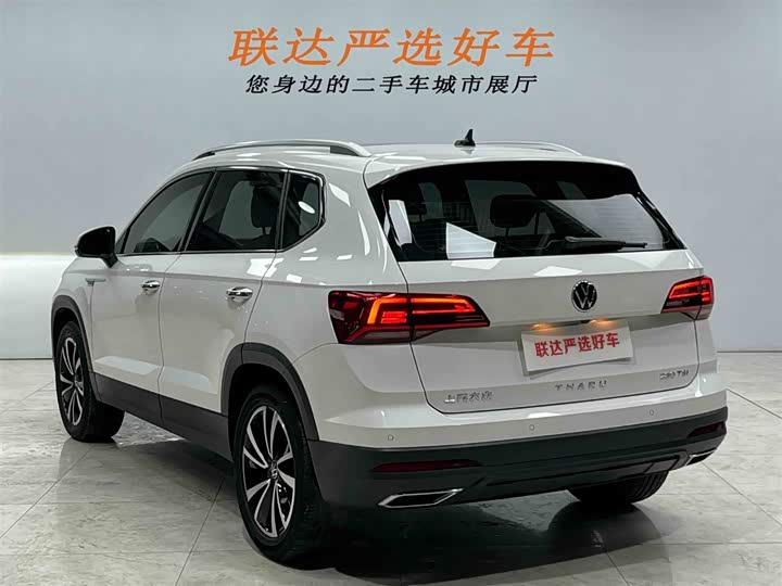 Фото 23 - Volkswagen Tharu