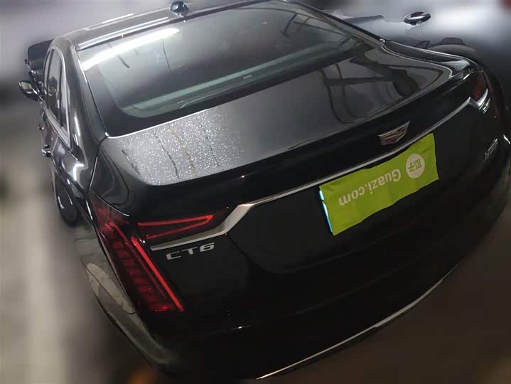 Фото 27 - Cadillac CT6