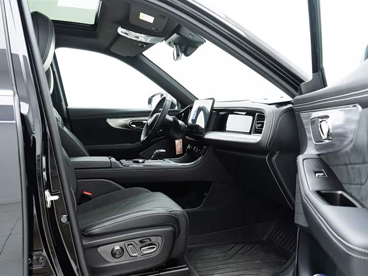 Фото 23 - GAC Trumpchi ES9