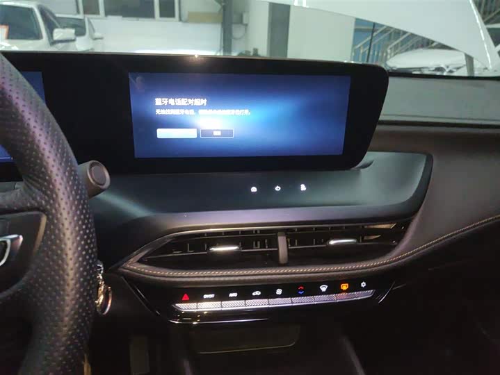 Фото 13 - Buick Verano