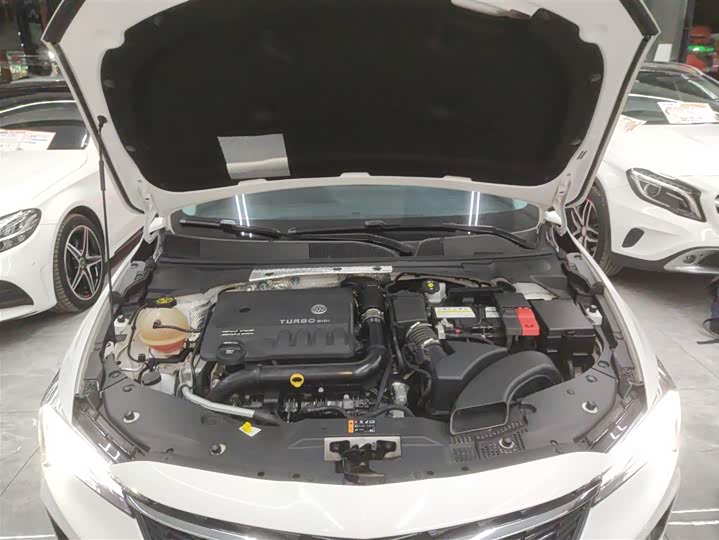 Фото 20 - Buick Verano