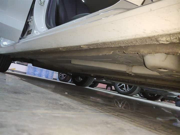 Фото 21 - Buick Verano