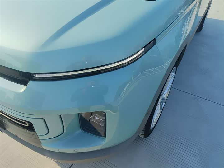 Фото 24 - Geely Icon