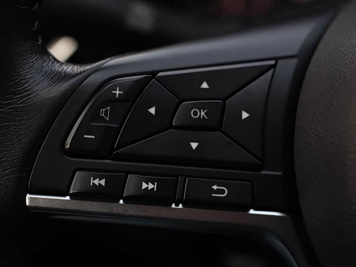 Фото 13 - Nissan Teana