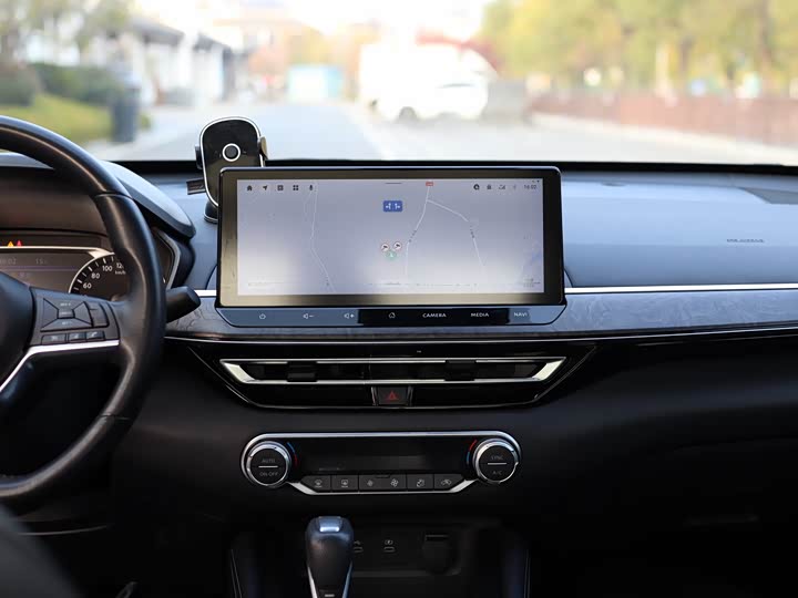 Фото 24 - Nissan Teana