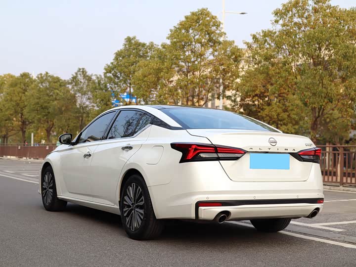 Фото 6 - Nissan Teana