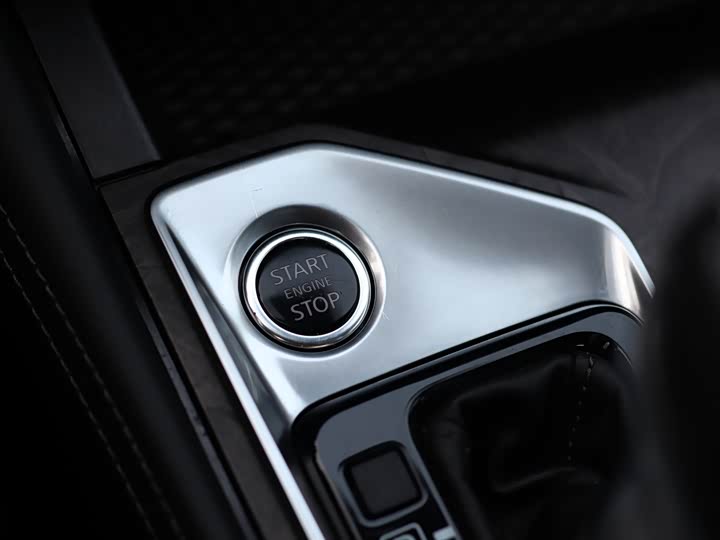 Фото 7 - Nissan Teana