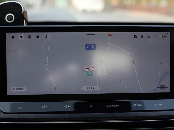 Фото 9 - Nissan Teana