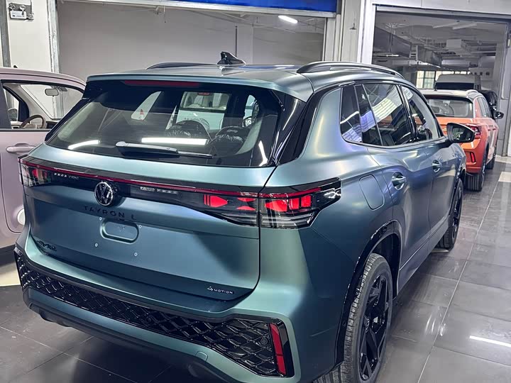 Фото 10 - Volkswagen Tayron