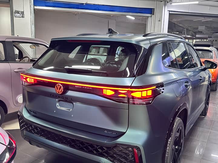 Фото 12 - Volkswagen Tayron