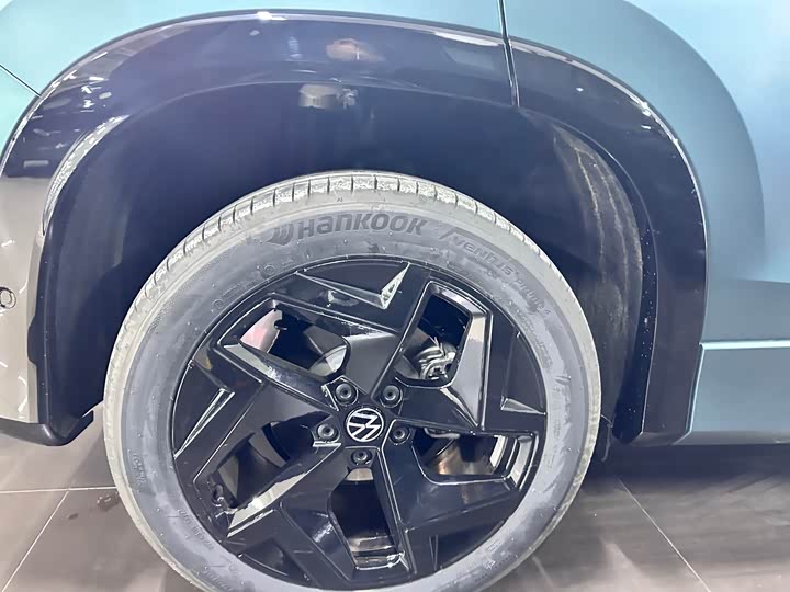 Фото 13 - Volkswagen Tayron