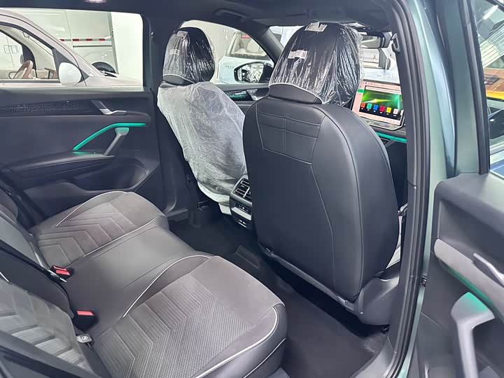 Фото 15 - Volkswagen Tayron