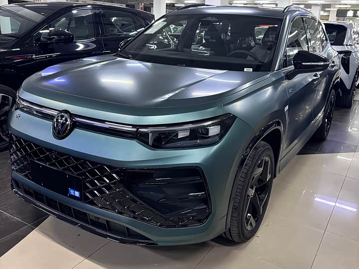 Фото 8 - Volkswagen Tayron