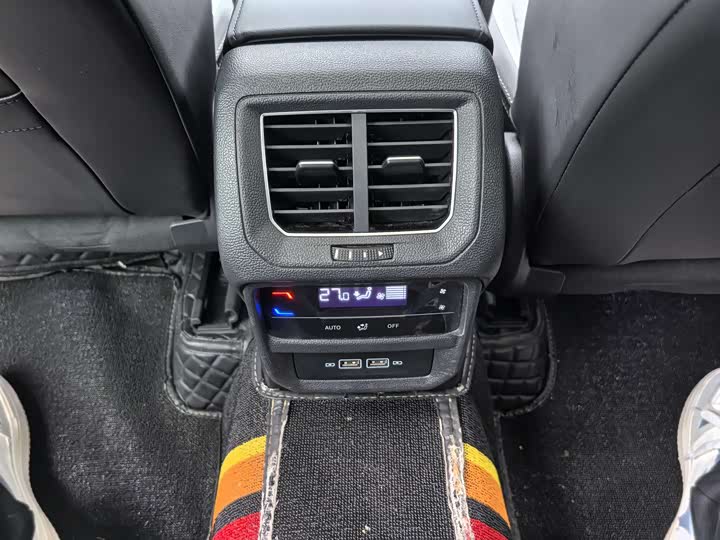 Фото 10 - Volkswagen Tayron