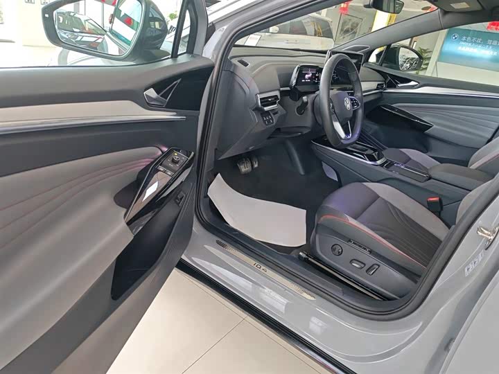 Фото 16 - Volkswagen ID.4 Crozz