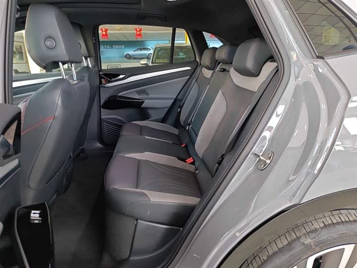 Фото 17 - Volkswagen ID.4 Crozz