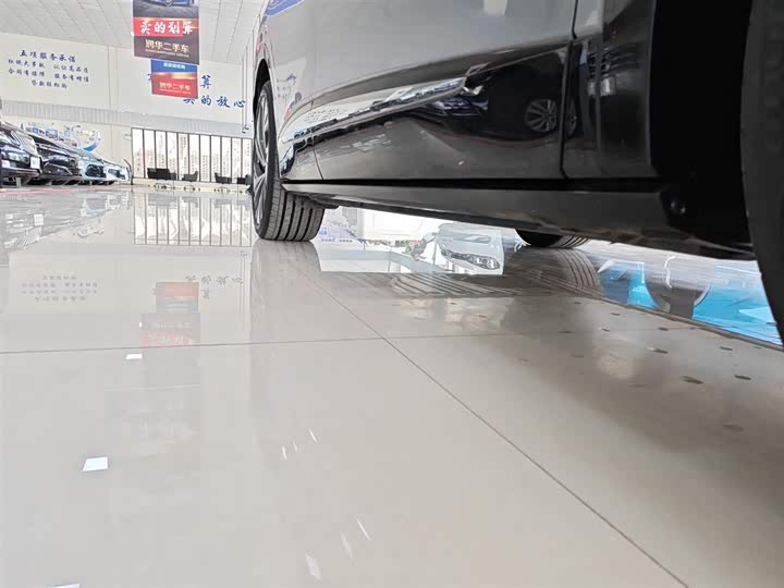 Фото 21 - Volkswagen ID.4 Crozz