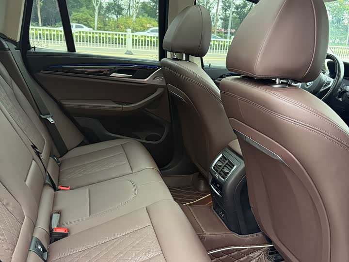 Фото 10 - BMW X3