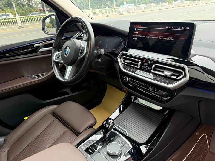 Фото 16 - BMW X3