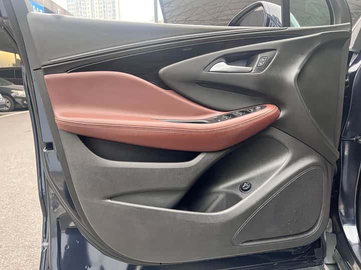 Фото 6 - Buick Envision Plus