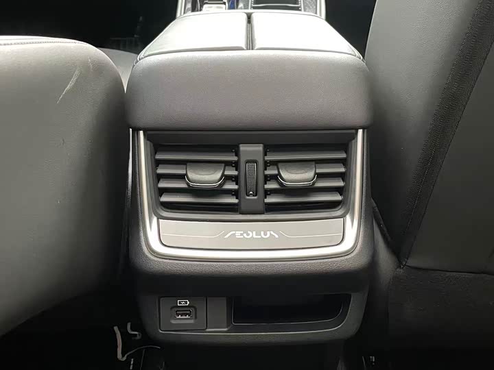 Фото 19 - Dongfeng Aeolus Yixuan Max