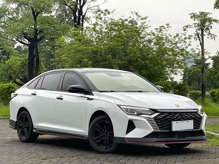 Фото 2 - Dongfeng Aeolus Yixuan Max