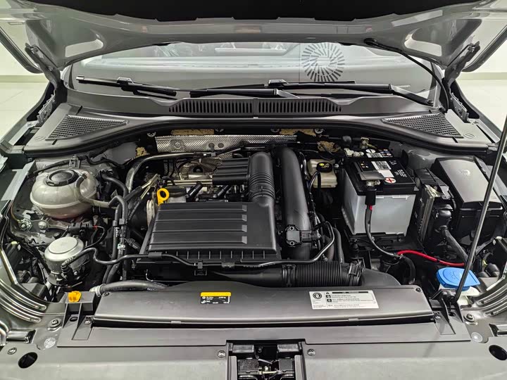 Фото 22 - Volkswagen Lavida