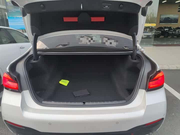 Фото 18 - BMW 5 Series